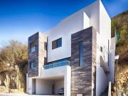 Casa en Venta en el Sur de Monterrey, zona Valle Alto