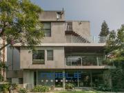 Casa en Venta en el “Triángulo Dorado de Las Lomas”