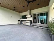 CASA EN VENTA EN EL URO