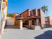 Casa en venta en Eliana l´, Entrepinos. Chalet en la...