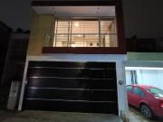 Casa en venta en Emiliano Zapata, cerca de zonas de...