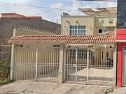 Casa en Venta en Emiliano Zapata, Jardines de Atizapan,...