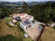 casa en venta en envigado. Cod V12364