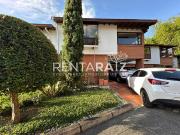 Casa En Venta En Envigado En Loma Del Escobero V287590