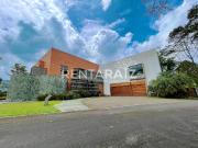 Casa En Venta En Envigado En. V44957