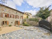 Casa en venta en Err Pirineos. Casa de Pueblo en Venta...
