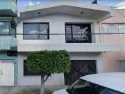 CASA EN VENTA EN ESCUADRON 201, IZTAPALAPA, CDMX