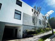 Casa en Venta en Esquina, con 4 recámaras en Lomas de...