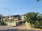 CASA EN VENTA EN ESQUINA CUMBRES PRIMER SECTOR