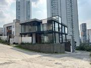 Casa en venta en esquina en obra blanca