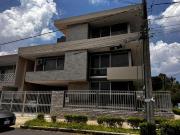 Casa en Venta en Esquina ideal para oficina en Col. El...