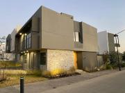 Casa en venta en esquina Parques Vallarta coto Acacia