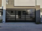 CASA EN VENTA EN ESTANCIAS VALLE DE PLATA APODACA,FRACC....