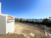 Casa en venta en Estepona, Bahía Dorada. Adosadas Bahía...