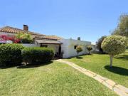 Casa en venta en Estepona, Bahía Dorada. Maravillosa...