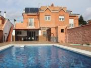 Casa en venta en Estepona, Don Pedro