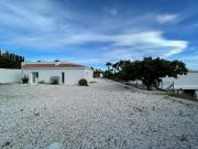 Casa en venta en Estepona, El Velerín. Casa con Amplio...