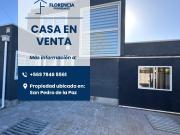 ¡Casa en venta en excelente estado, completamente renovada!