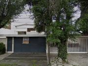 CASA EN VENTA EN EXCELENTE ESTADO Y PRECIO. CDAD....