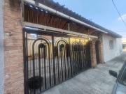 CASA EN VENTA EN EXCELENTE UBICACIÓN