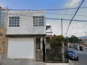 CASA EN VENTA EN EXCELENTE UBICACIÓN EN HIDALGO!