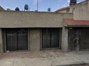 CASA EN VENTA EN EXCELENTES CONDICIONES. COACALCO,...