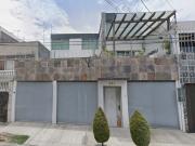 CASA EN VENTA EN EXCELENTES CONDICIONES. COYOCAN, CDMX....
