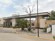 CASA EN VENTA EN EXCELENTES CONDIONES. MELCHOR OCAMPO,...