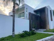 Casa en Venta en Exclusiva Privada Carretera Nacional,...