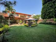 Casa en venta en exclusivo Fraccionamiento Villas del Lago!