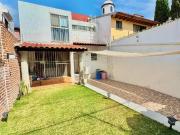 Casa en venta en Extensión Vista Hermosa, Cuernavaca,...