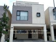 Casa en Venta en Ferrara Residencial 3 pisos
