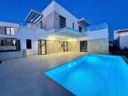 Casa en venta en Finestrat, Golf Bahía. Casas.