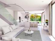 Casa en venta en Finestrat, Golf Bahía. Villa de obra...