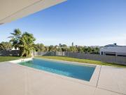 Casa en venta en Finestrat, Golf Bahía. Villas modernas...