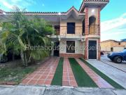 Casa en Venta en Flor Amarillo, Valencia