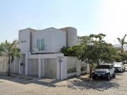 Casa en VENTA en FLUVIAL VALLARTA, A 3 CUADRAS DE MACROPLAZA