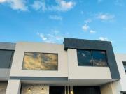 Casa en venta en Fracc Álamos, Tres Marías, Morelia