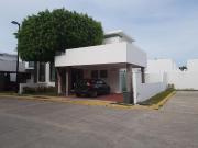 CASA EN VENTA, EN FRACC. CANTER?AS