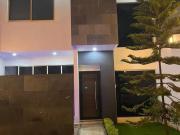 Casa en venta en fracc. con vigilancia. Ampliacion Vista...