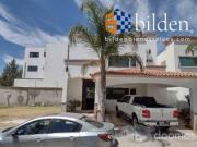 Casa en Venta en Fracc. El Roble Residencial Durango