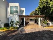 Casa en venta en fracc Entre Bosques Zerezotla San Pedro...