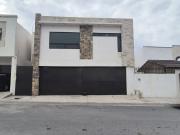 Casa en VENTA en Fracc. La Escondida