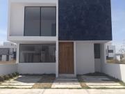 CASA EN VENTA EN FRACC LA HERRADURA, PACHUCA HGO