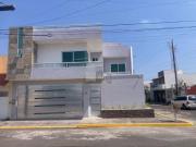Casa en Venta en Fracc. Laguna Real, Veracruz