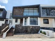 Casa en VENTA en Fracc. Lomalta, Tres Marías, Morelia