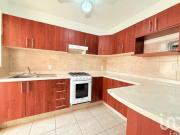 Casa en Venta en Fracc Los Sauces. ¡Lista para habitar!