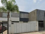 Casa en Venta en Fracc. Luna Bosque, El Fortín