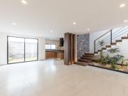 Casa en venta en Fracc. Montesierra, en la zona de la...