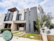 Se VENDE casa en Fracc. Quivira